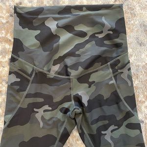 Old Navy maternity leggings